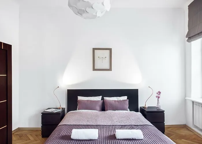 Bednarska Old Town Apartment